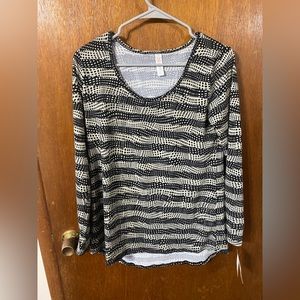 Black and white print shirt